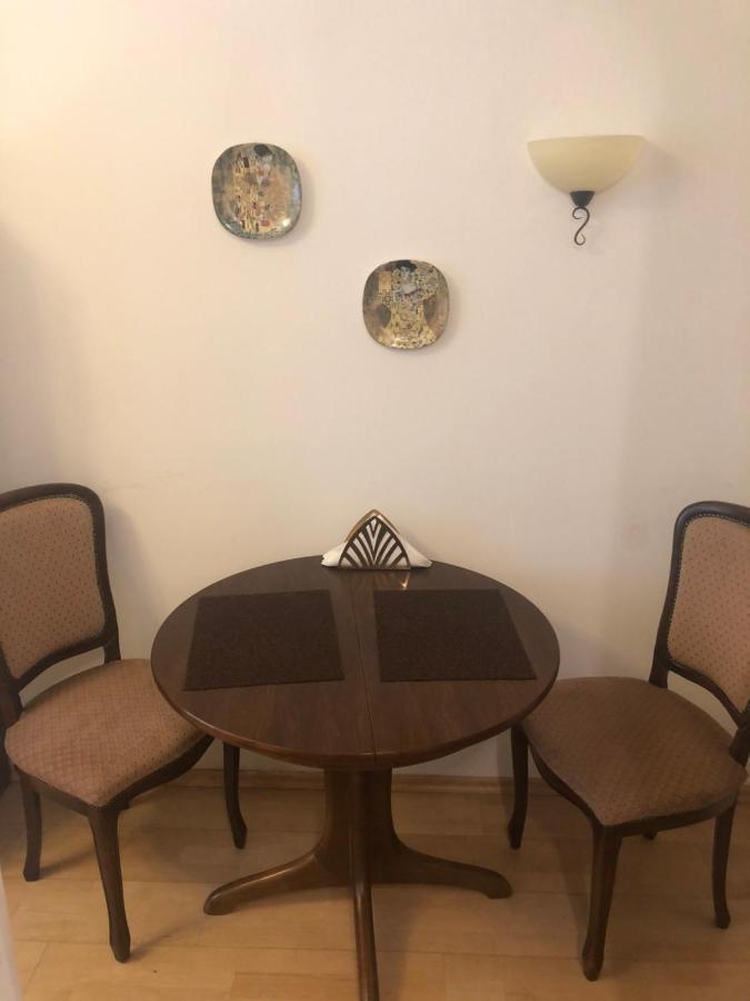 Central & Classic In Vienna Apartment ภายนอก รูปภาพ