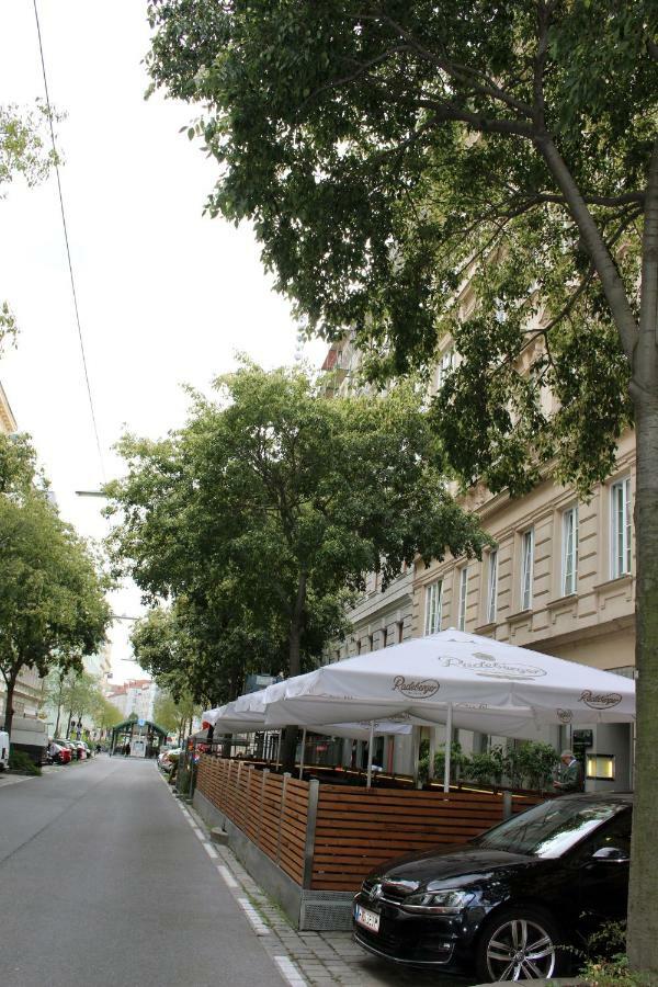 Central & Classic In Vienna Apartment ภายนอก รูปภาพ
